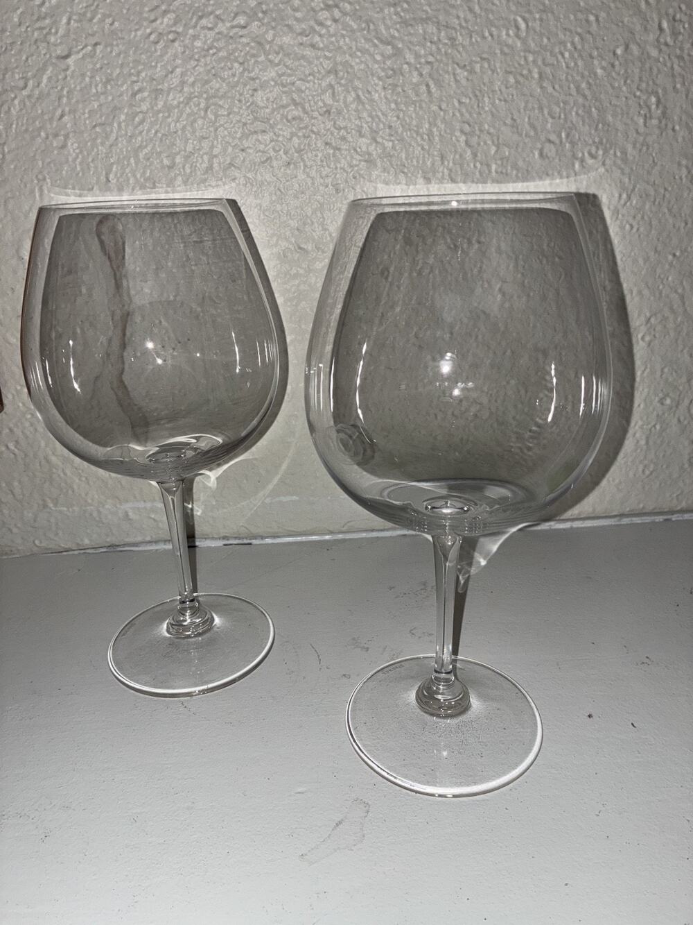 Riedel Red Wine Glasses 8 3/4" Tall Stemware Set of 2 Beautiful